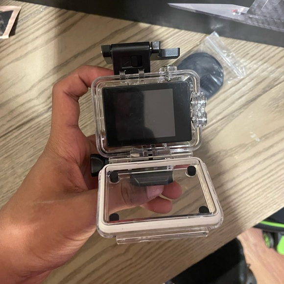 Camera - Picture 7 of 7